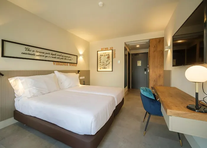 Azores Book Hotel